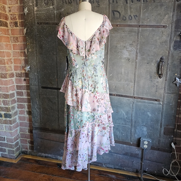 Floral Ruffle Dress - Picture 2 of 4